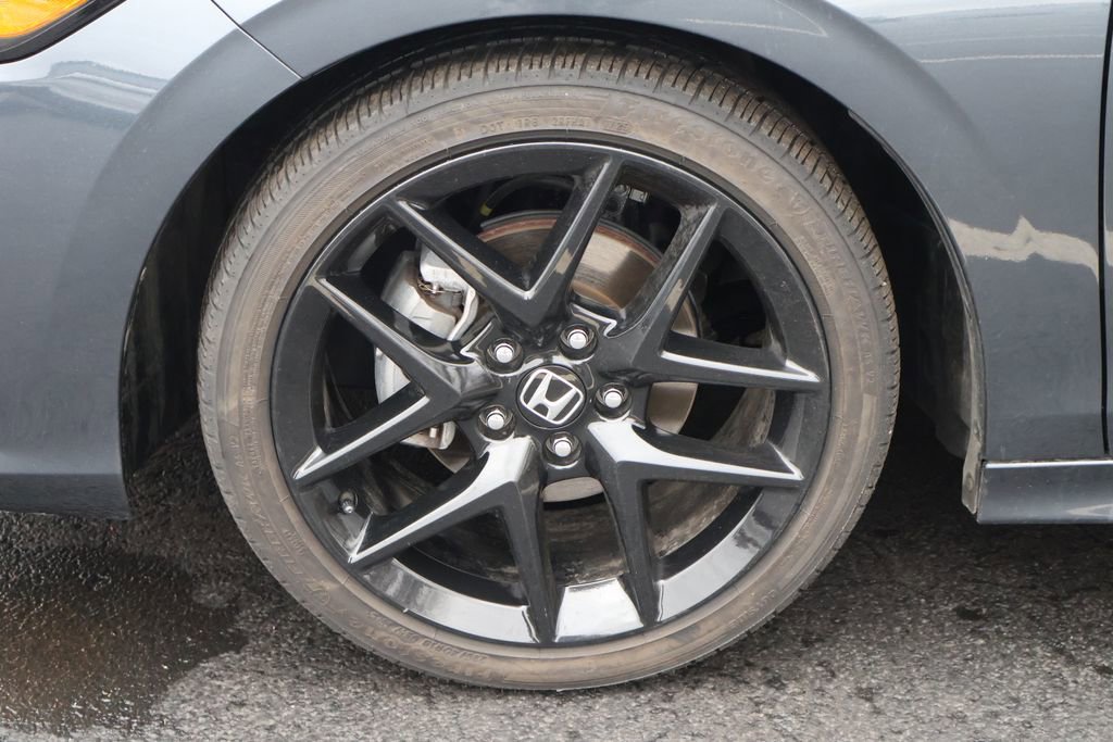 Used 2023 Honda Civic Sport image 11