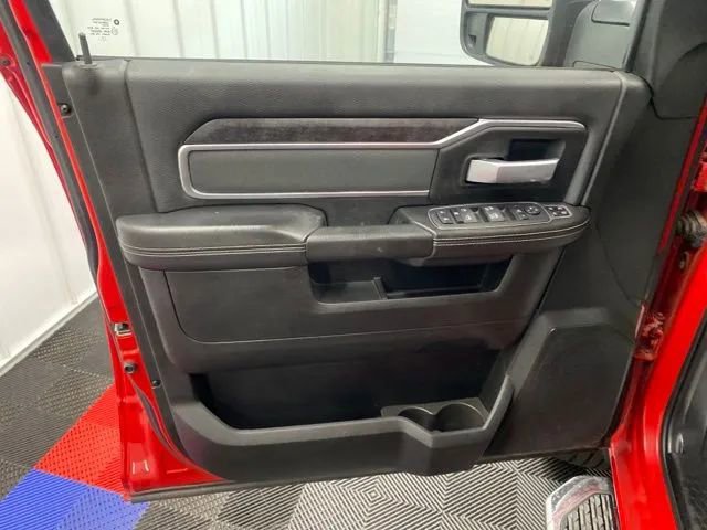 Used 2024 RAM 2500 Big Horn w/ Bed Utility Group image 17