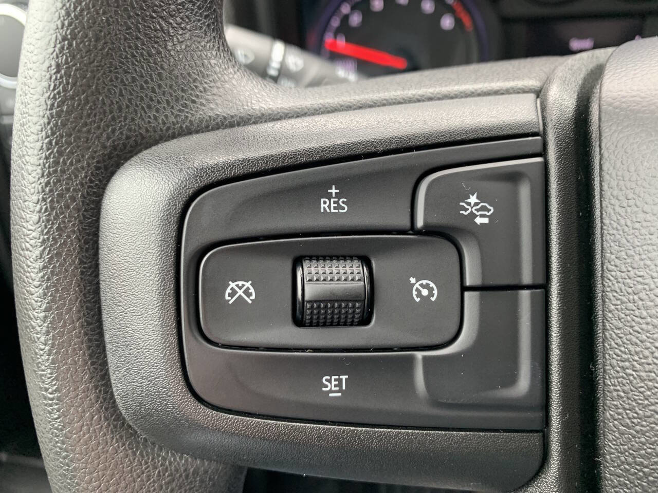 Used 2023 GMC Sierra 1500 Pro w/ Graphite Edition AWD/4WD image 16
