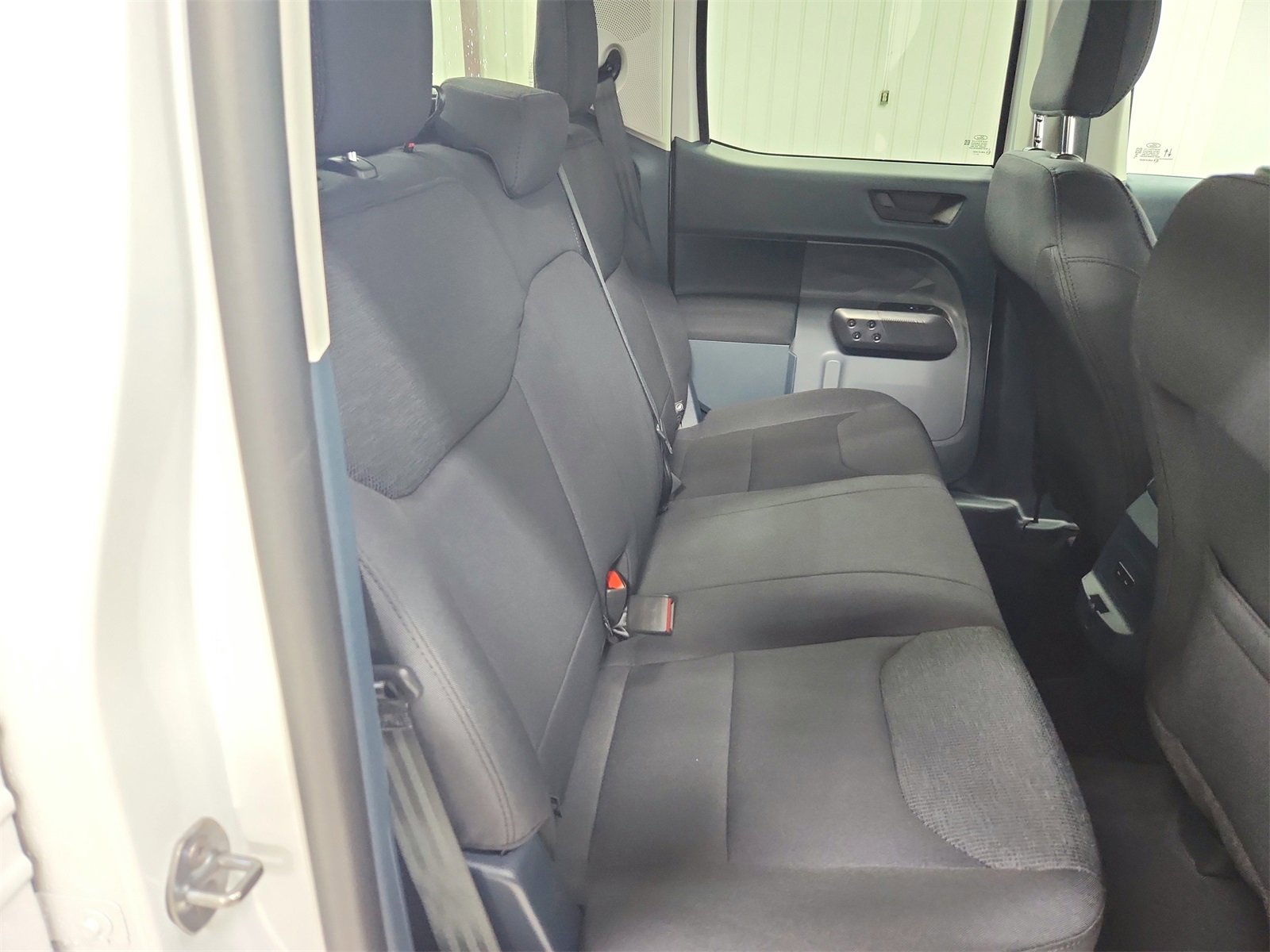 New 2025 Ford Maverick XL w/ Equipment Group 101A image 38