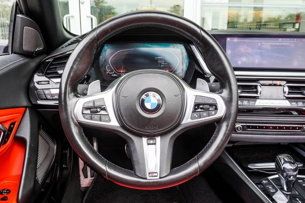 Used 2020 BMW Z4 sDrive30i w/ Executive Package RWD image 14