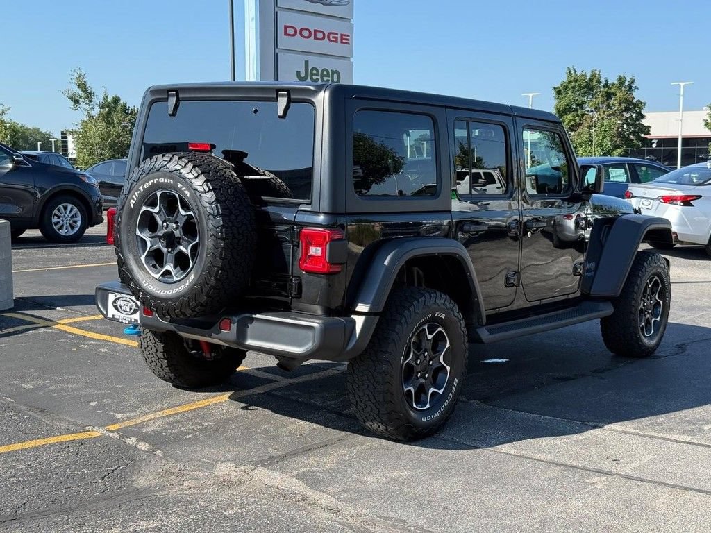 Used 2022 Jeep Wrangler Unlimited Rubicon 4xe w/ Cold Weather Group AWD/4WD image 3