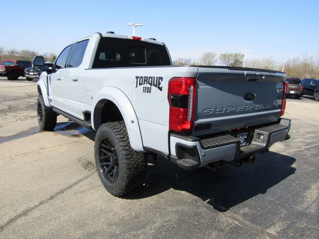 New 2026 Ford F250 Lariat w/ Black Appearance Package AWD/4WD image 7