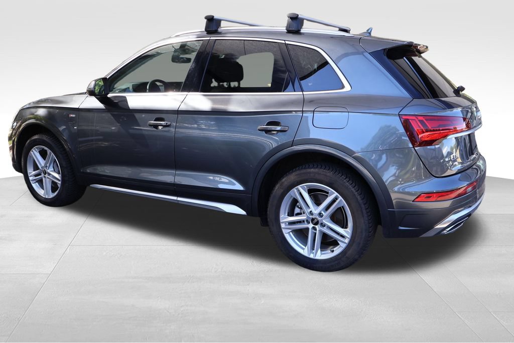 Used 2023 Audi Q5 e Premium w/ Convenience Package AWD/4WD image 12
