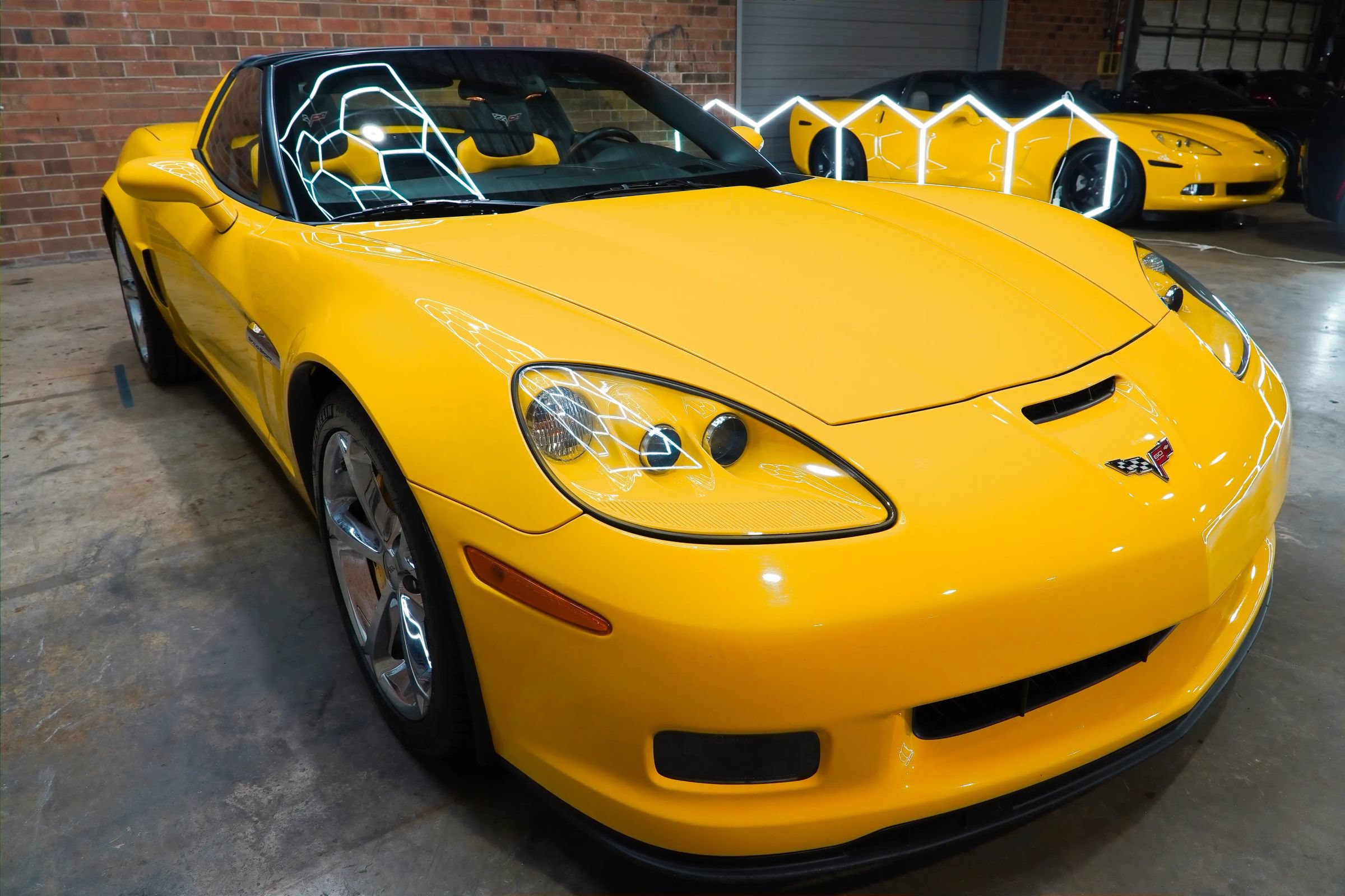 Used 2013 Chevrolet Corvette Grand Sport w/ 3LT Preferred Equipment Group RWD image 22