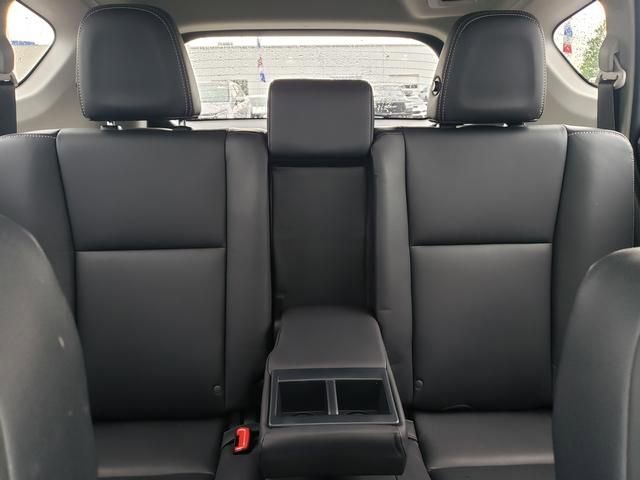 Used 2015 Toyota RAV4 Limited w/ Technology Package AWD/4WD image 15
