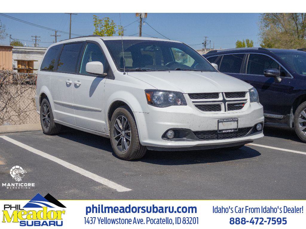 Used 2017 Dodge Grand Caravan GT FWD image 1
