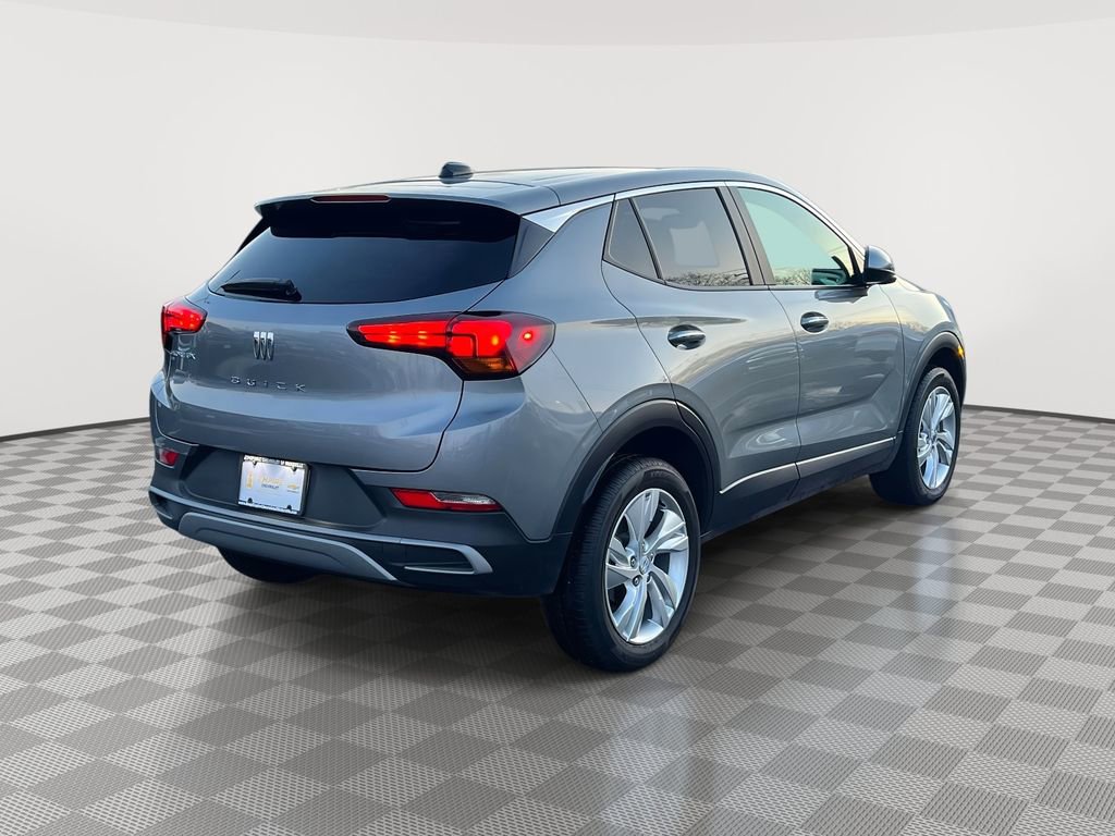 Used 2024 Buick Encore GX Preferred AWD/4WD image 3