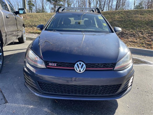 Used 2017 Volkswagen GTI SE image 7