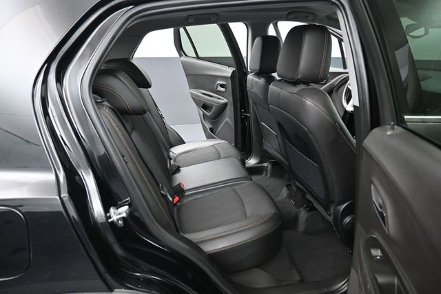 Used 2019 Chevrolet Trax LT w/ Driver Confidence Package AWD/4WD image 30