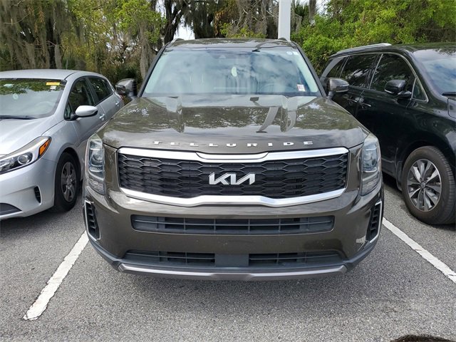 Used 2022 Kia Telluride S image 2