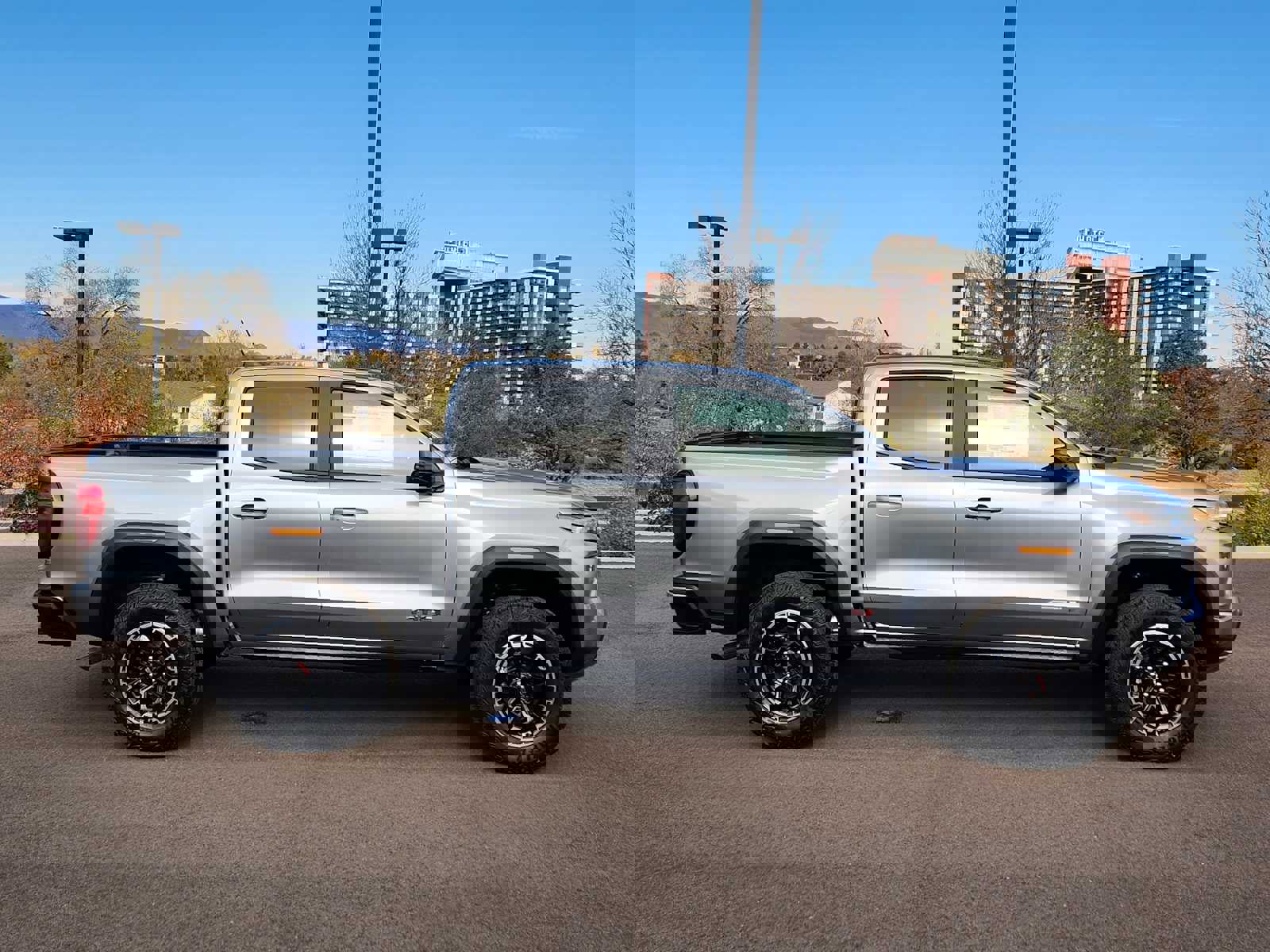 New 2026 GMC Canyon AT4 w/ Technology Plus Package image 2