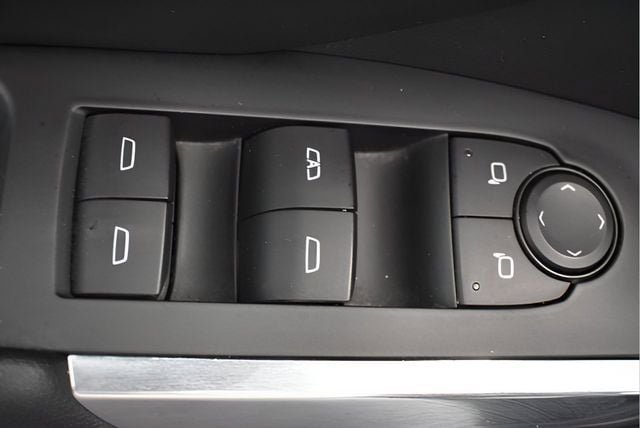 Used 2024 Chevrolet Traverse LT AWD/4WD image 21