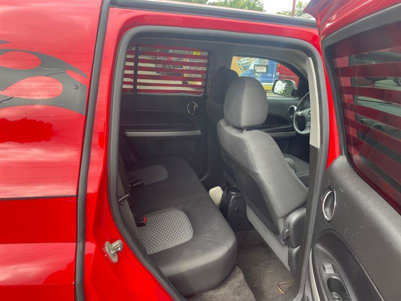 Used 2009 Chevrolet HHR LS FWD image 13