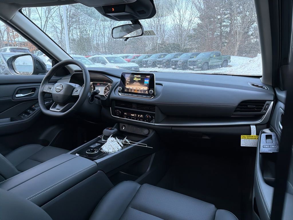 New 2026 Nissan Rogue SV image 31