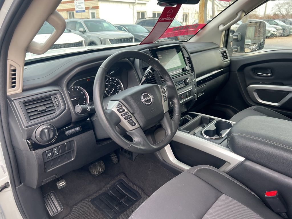 Certified 2024 Nissan Titan SV w/ SV Convenience Package image 6