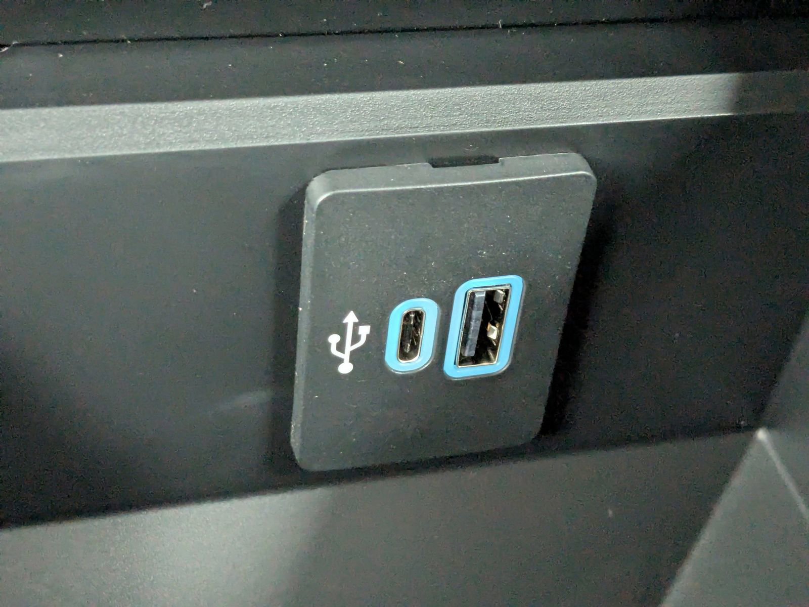 New 2025 Ford F350 King Ranch w/ Chrome Package image 26