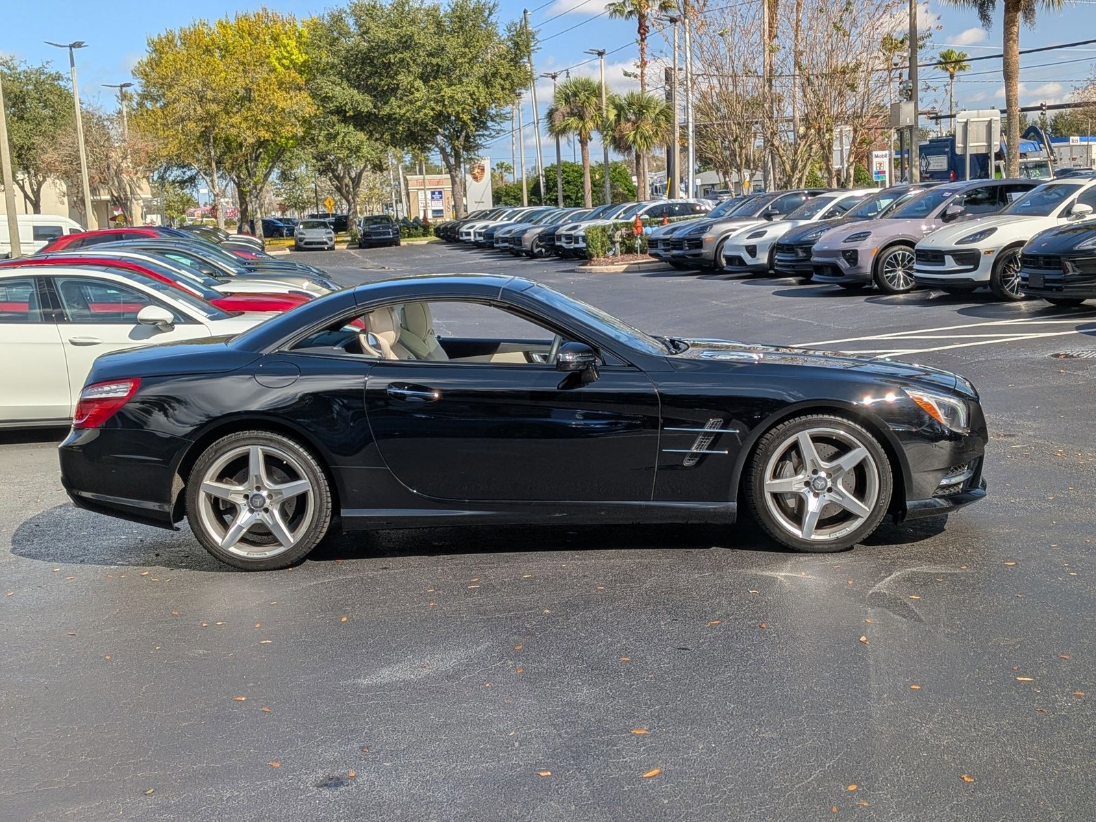 Used 2014 Mercedes-Benz SL 550 SL 550 image 7