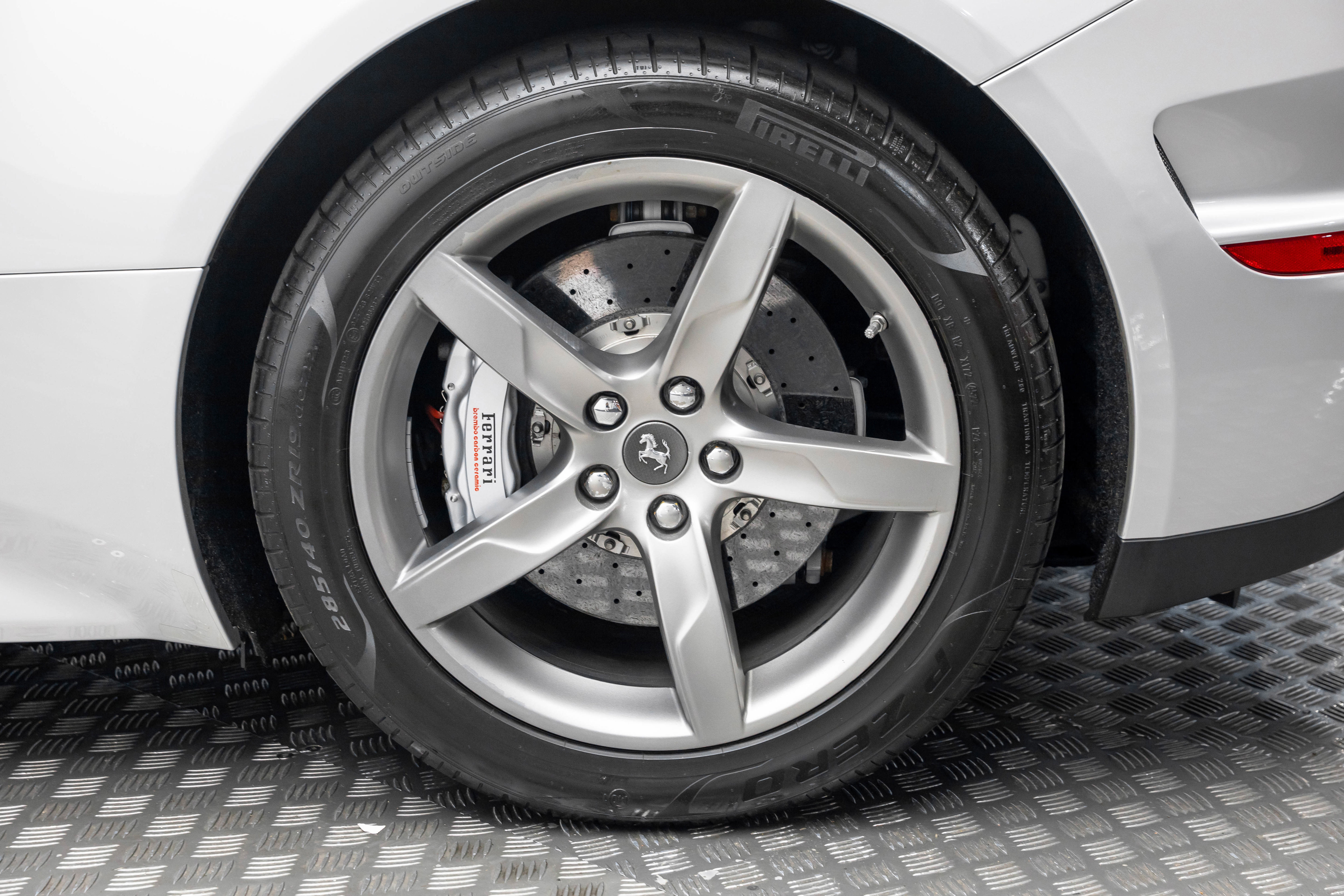 Certified 2016 Ferrari California T image 46