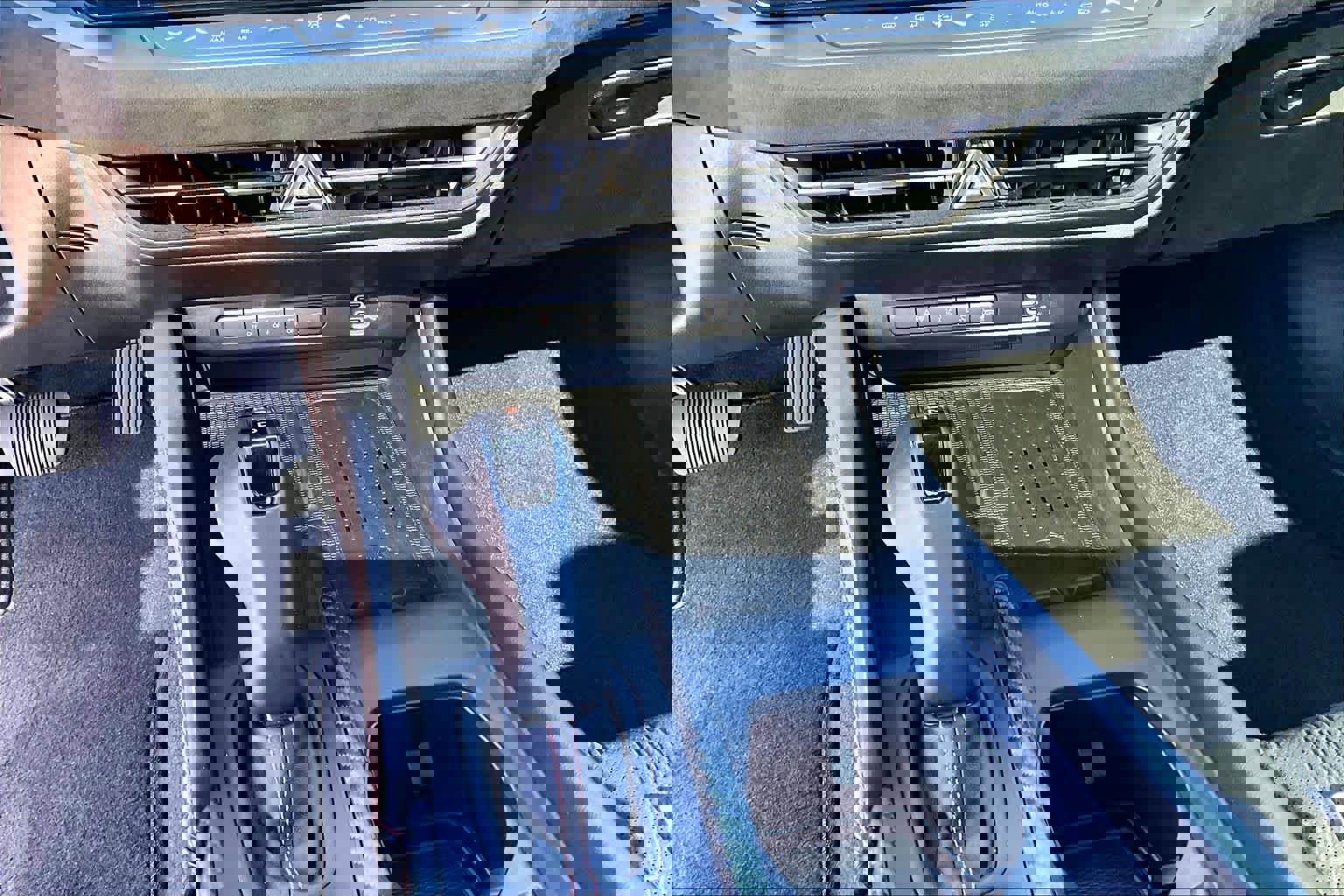 New 2024 Dodge Charger Scat Pack w/ Plus Group image 19