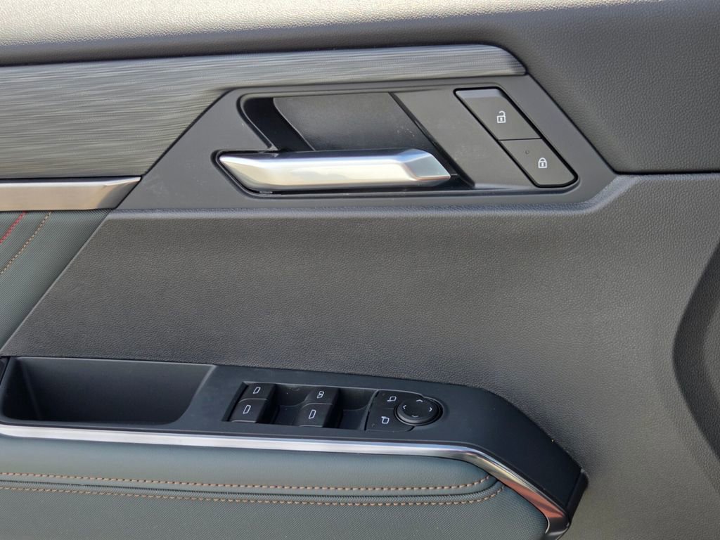 New 2026 GMC Acadia AT4 w/ Super Cruise Package image 29