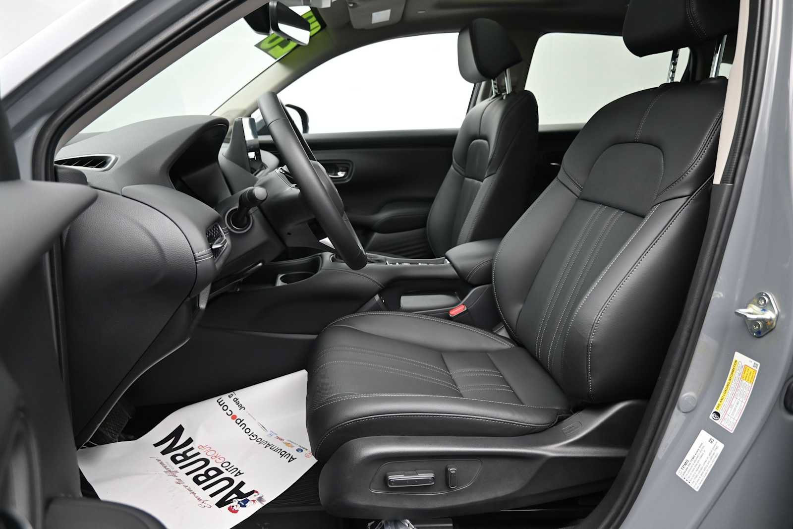 Certified 2026 Honda HR-V EX-L image 12