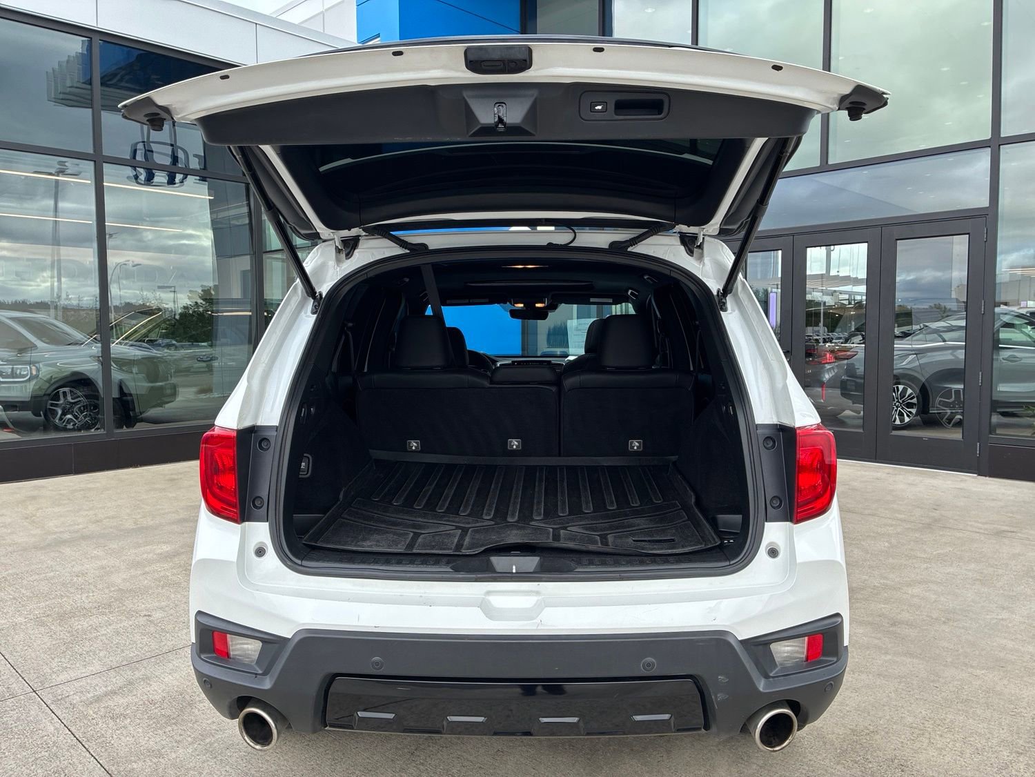 Used 2022 Honda Passport Elite image 13