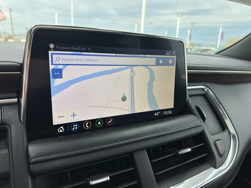 Used 2021 Chevrolet Tahoe High Country w/ Premium Package image 21