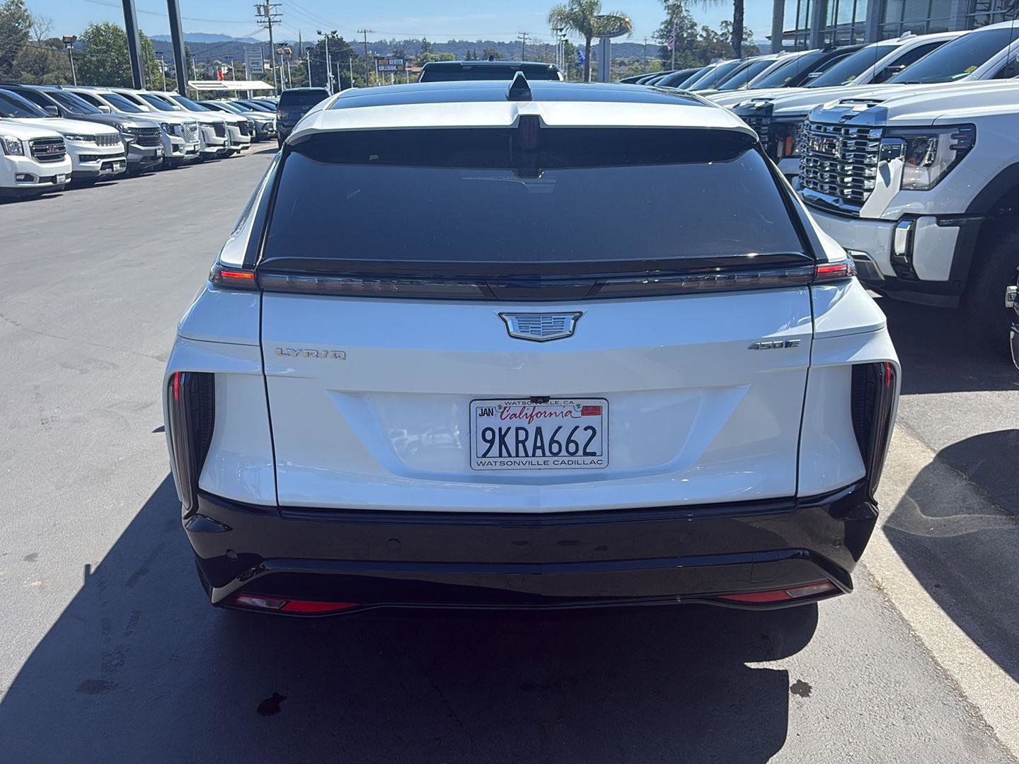 Used 2024 Cadillac Lyriq Sport image 16