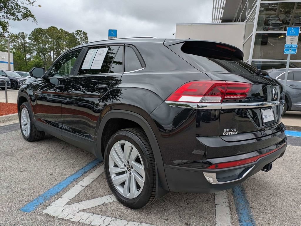 Certified 2023 Volkswagen Atlas Cross Sport SE AWD/4WD image 4
