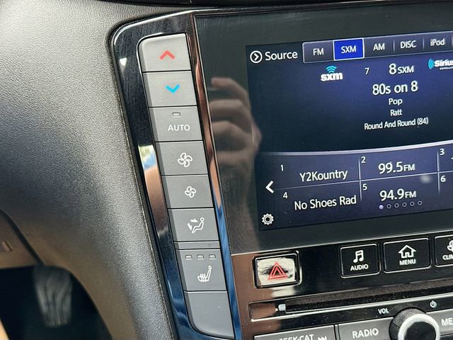 Used 2019 INFINITI QX50 Essential w/ Premium Heat Package image 17