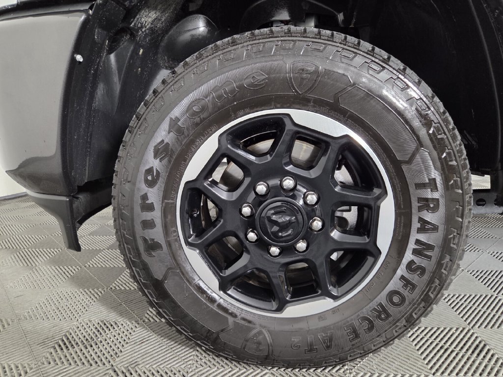 Used 2026 RAM 2500 Laramie AWD/4WD image 7