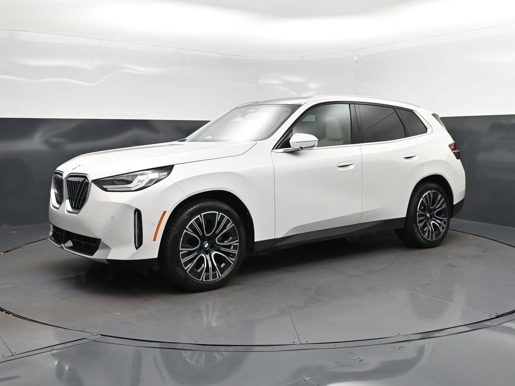 Certified 2025 BMW X3 xDrive30i w/ Convenience Package AWD/4WD image 3