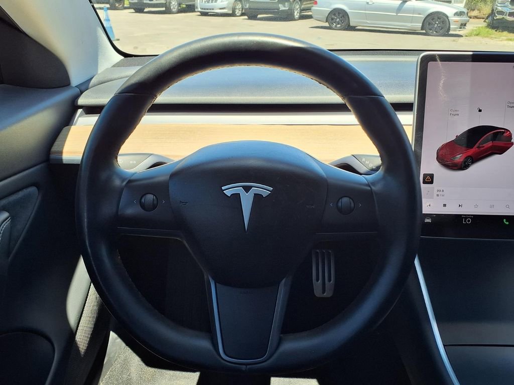 Used 2018 Tesla Model 3 Long Range RWD image 33