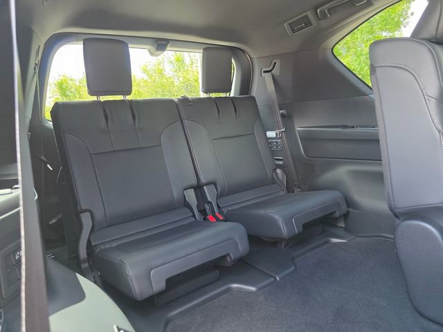 New 2026 Lexus LX 600 4WD w/ Luxury Package image 15