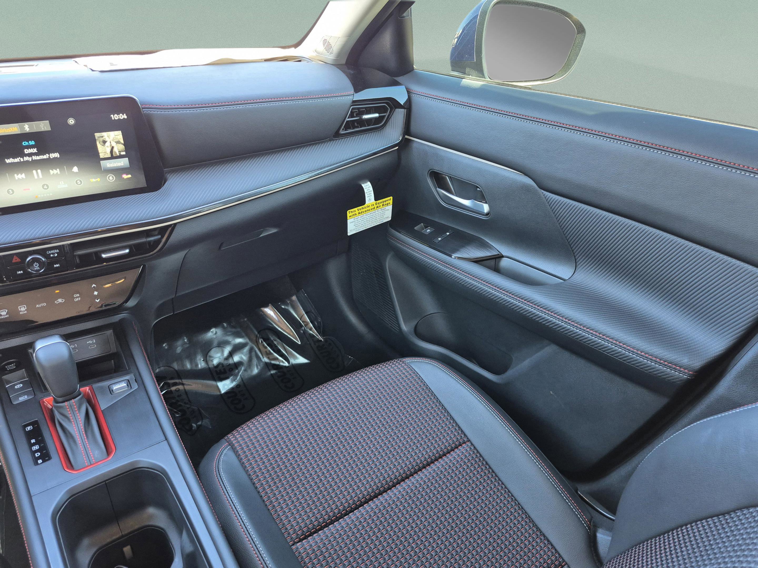 Certified 2025 Nissan Kicks SR FWD image 15