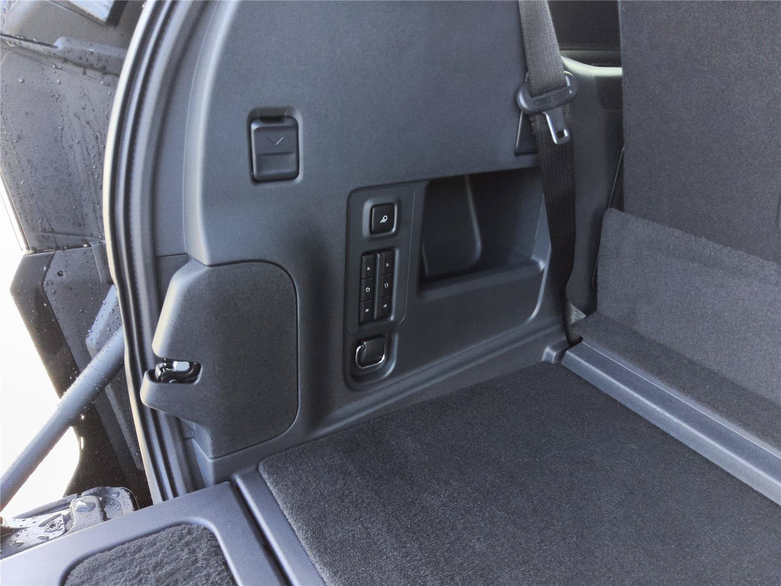 New 2027 Lincoln Navigator Premiere RWD image 19