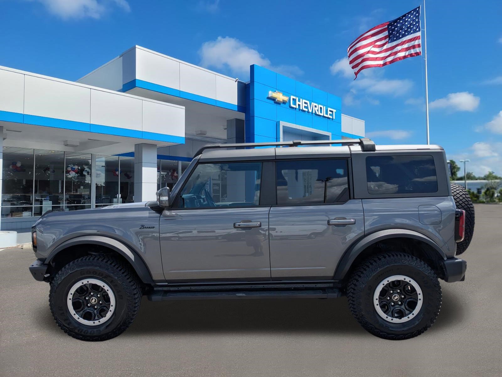 Used 2022 Ford Bronco Outer Banks w/ Sasquatch Package image 7