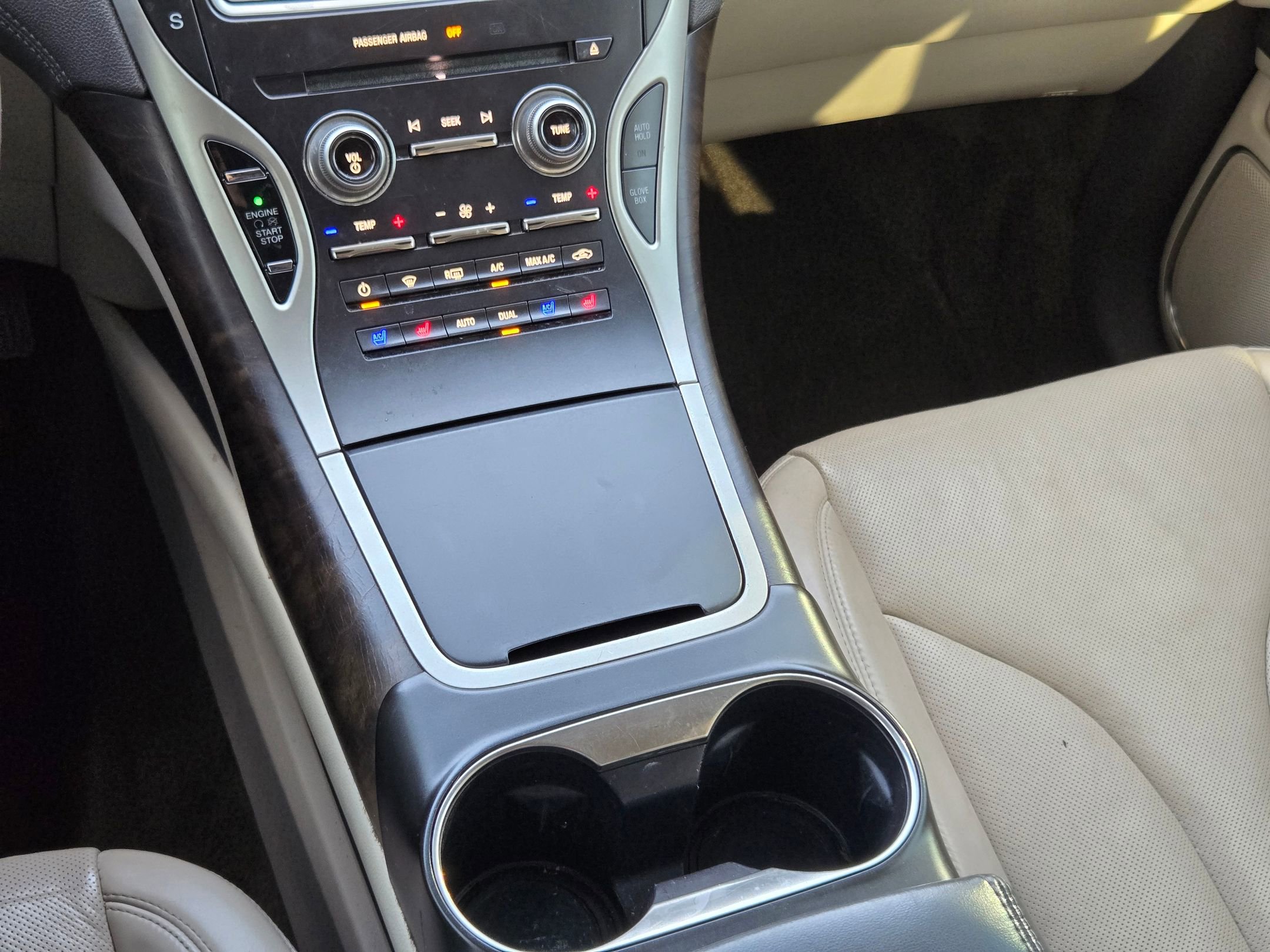 Used 2016 Lincoln MKX Reserve image 33