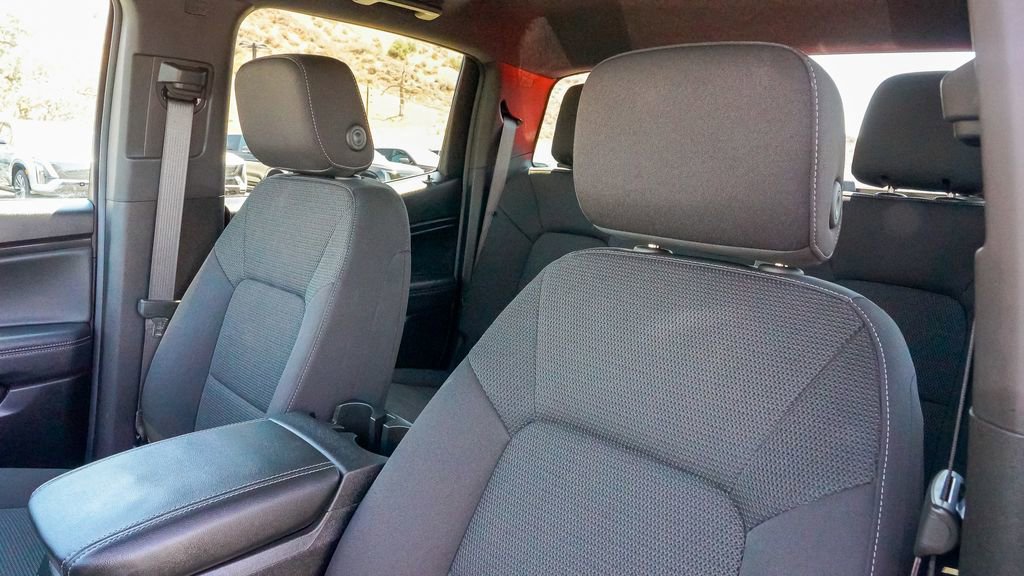 Used 2024 GMC Canyon Elevation w/ Trailering Package image 23