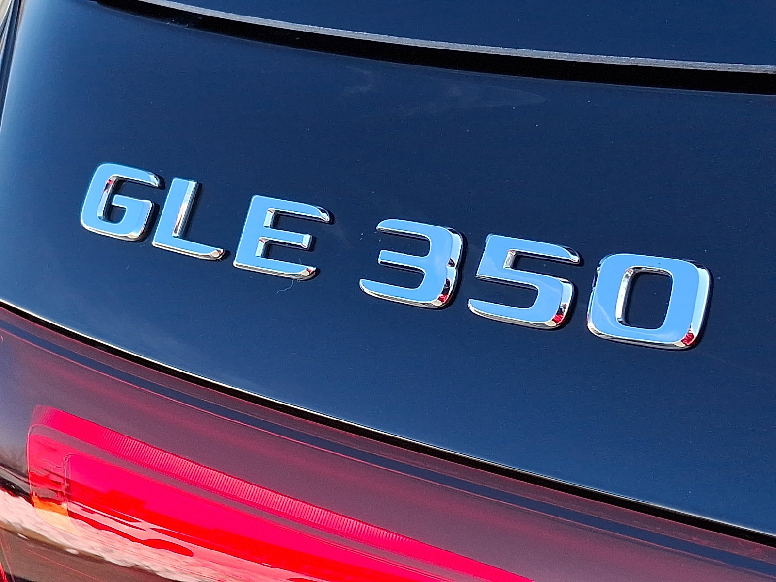 Certified 2026 Mercedes-Benz GLE 350 4MATIC image 32