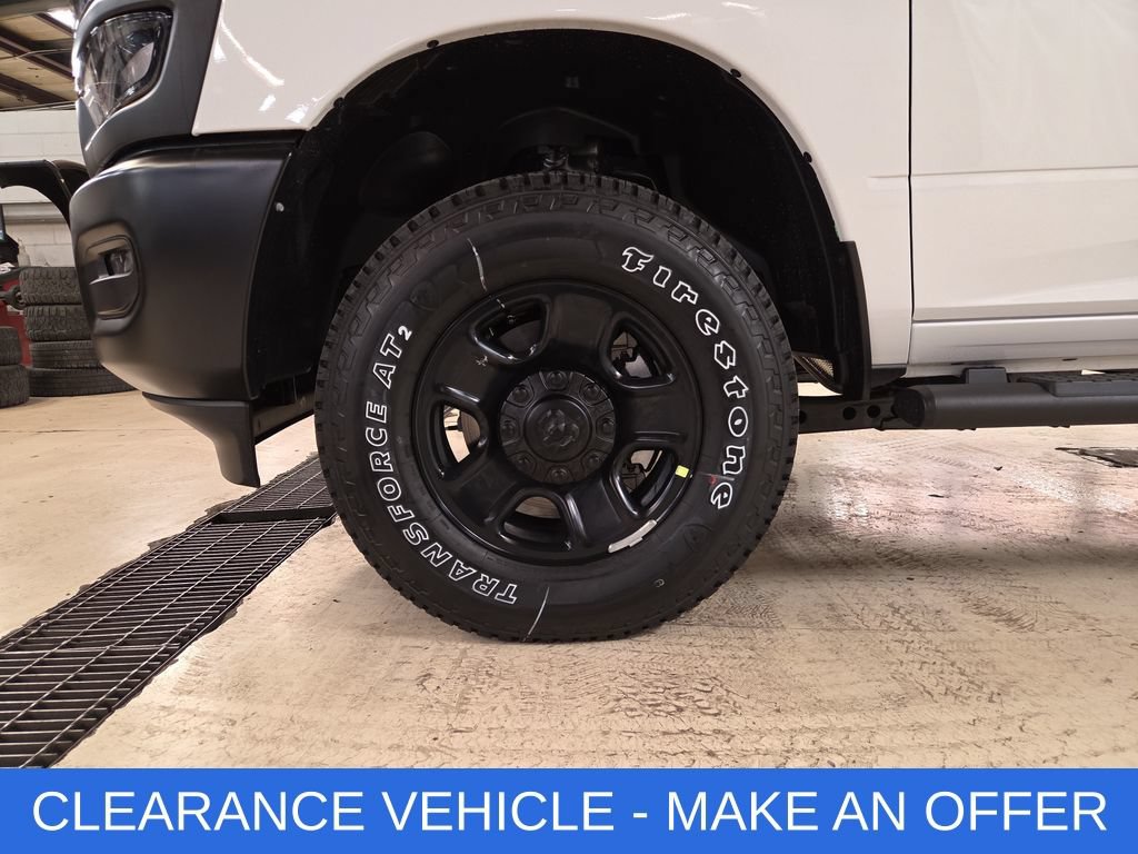 New 2026 RAM 2500 Tradesman AWD/4WD image 33