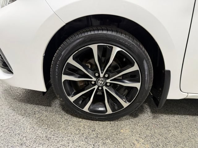 Used 2017 Toyota Corolla SE w/ Carpet Mat Package (TMS) FWD image 25