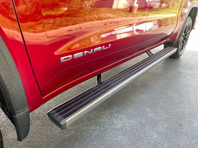 Used 2021 GMC Sierra 1500 Denali w/ Denali Ultimate Package AWD/4WD image 9