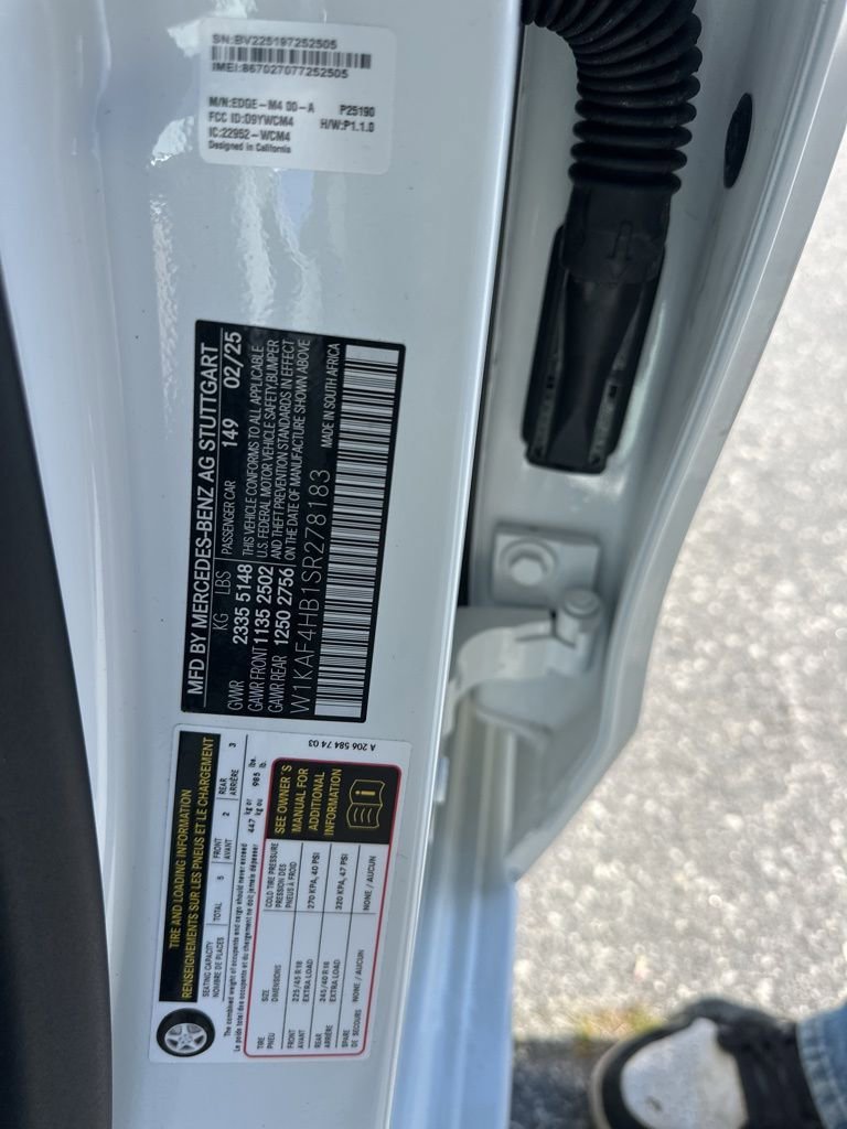 Used 2025 Mercedes-Benz C 300 4MATIC Sedan image 34