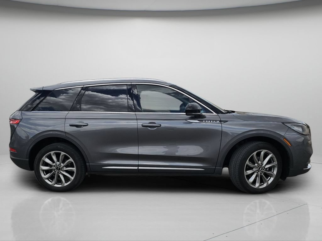 Used 2021 Lincoln Corsair AWD w/ Premium Package image 26