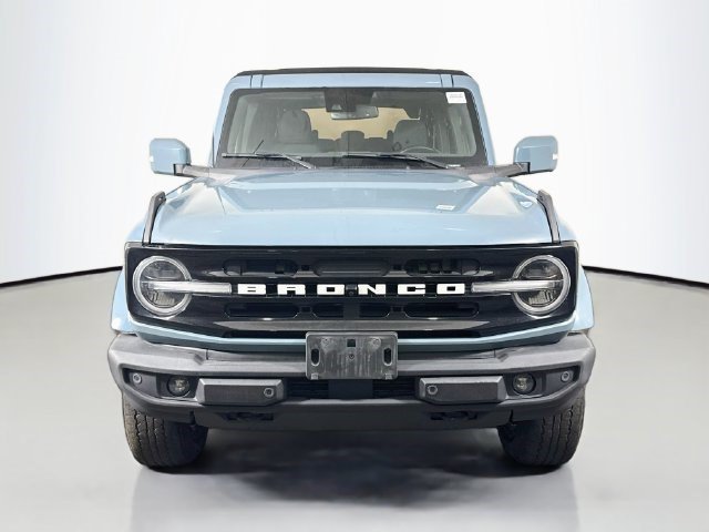 Used 2021 Ford Bronco Outer Banks AWD/4WD image 2