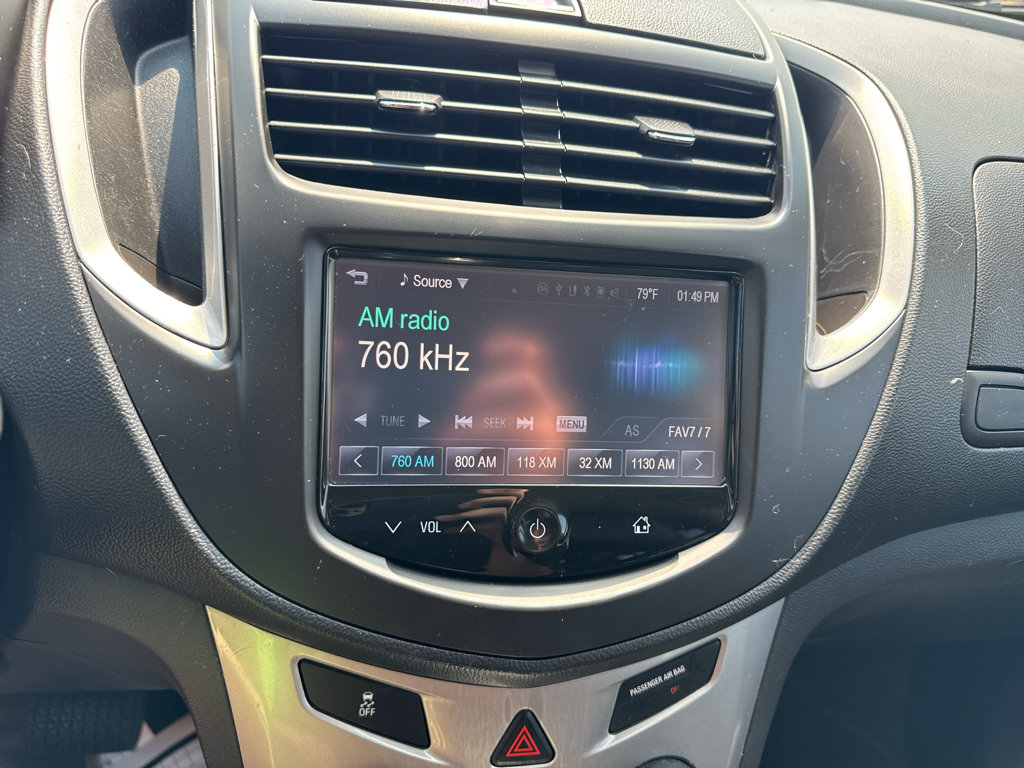 Used 2016 Chevrolet Trax LT w/ LT Convenience Package FWD image 18