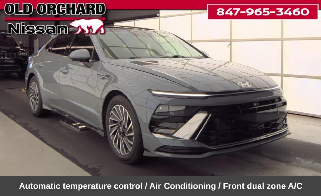 Used 2024 Hyundai Sonata Limited FWD image 2