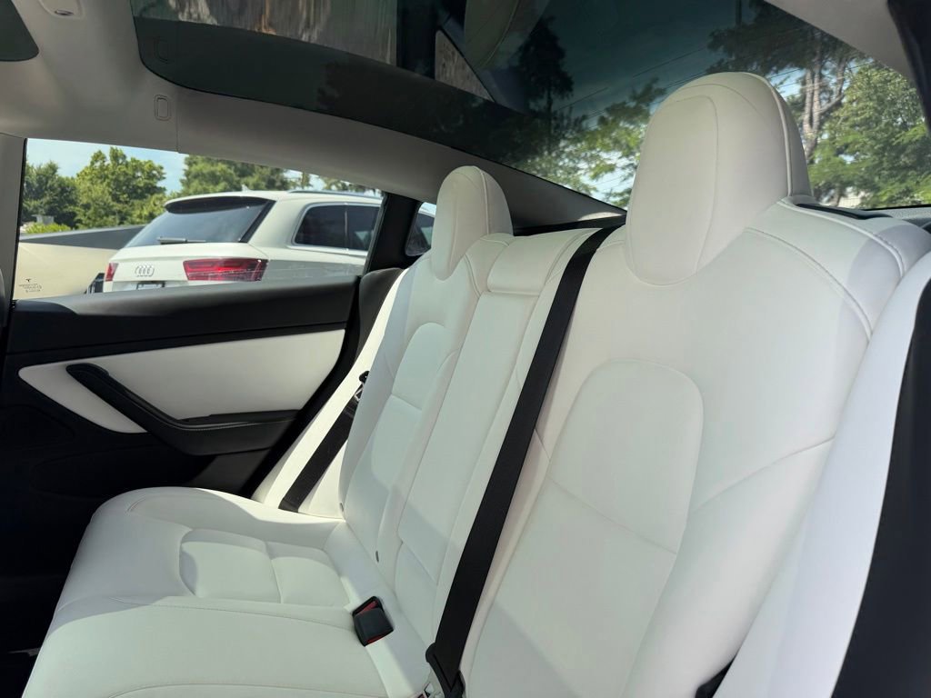 Used 2021 Tesla Model 3 Long Range AWD/4WD image 21